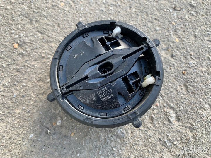 Моторчик зеркала заднего вида RH Amarok, T5, T6