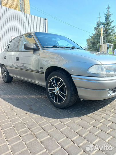 Opel Astra, 1994