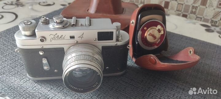 Пленочный фотоаппарат зоркий 4