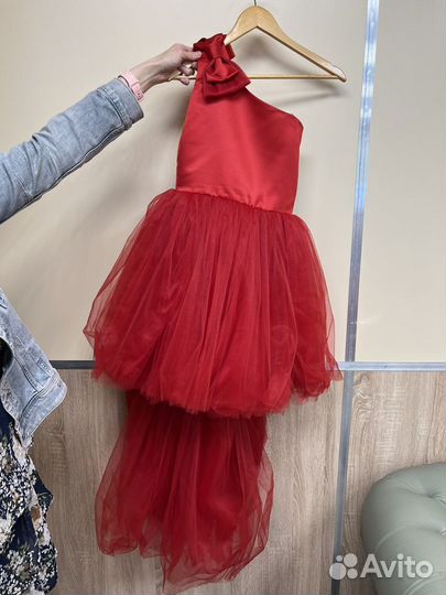 Платье для девочки 152 -158, нарядное