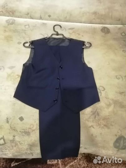 Костюм жилетка и брюки