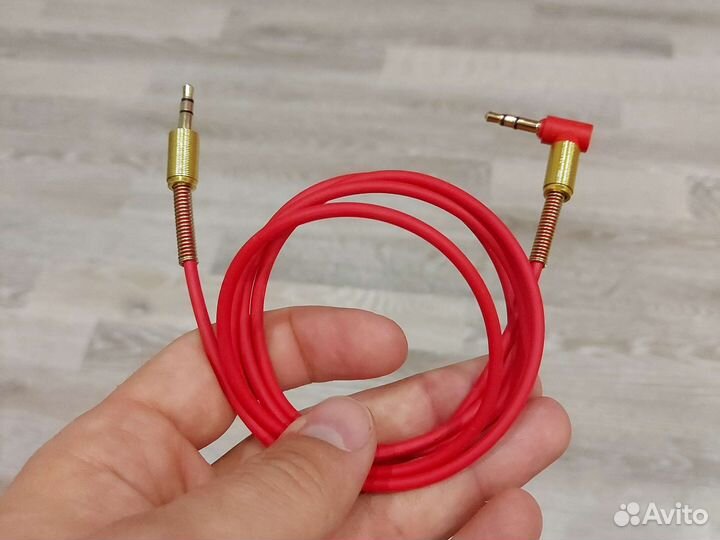 Продам Провод AUX 1М