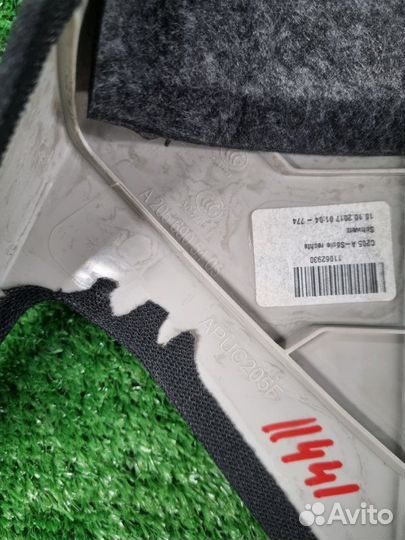 Обшивка стойки передней правой передняя правая