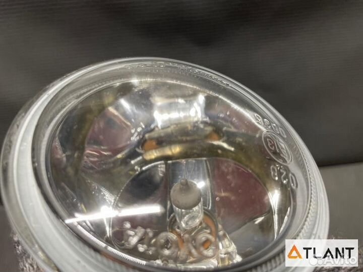 Туманка передняя правая toyota funcargo