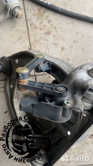 Датчик высоты дорожного просвета Audi Q7 4L