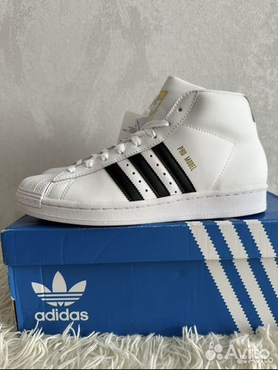 Оригинал Adidas мужские кроссовки 40