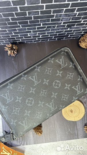 Louis vuitton портмоне