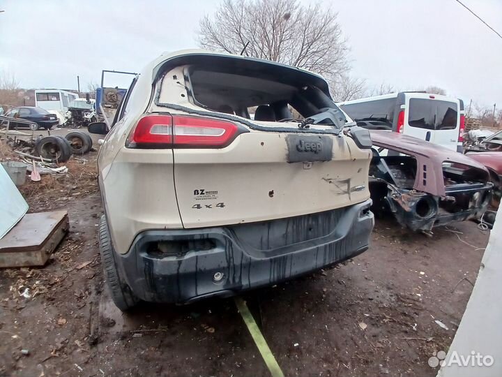 Разборка Jeep cherokee