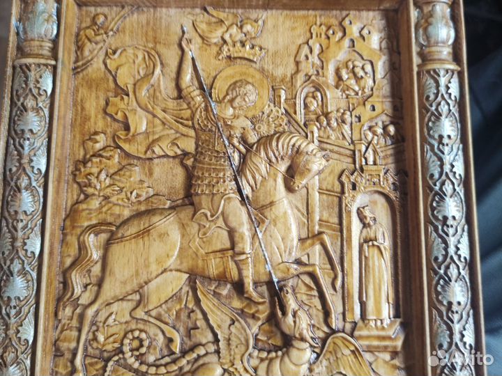 Икона резная из дерева Бук