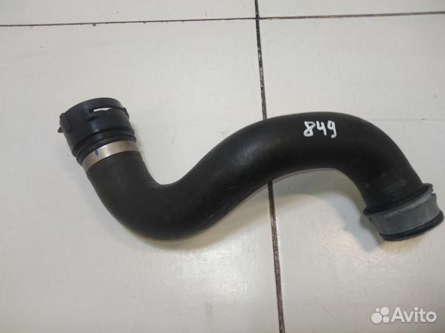 Патрубок радиатора охлаждения Infiniti Q50 V37