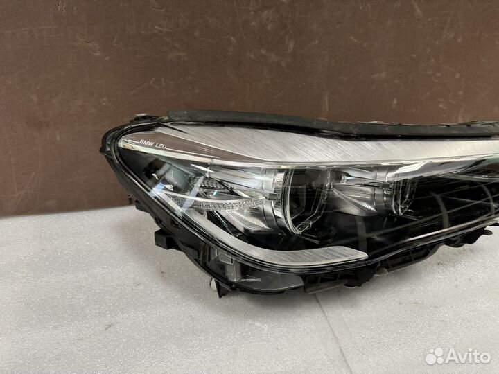 Правая фара на BMW 7 G11 G12 LED до рест передняя