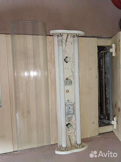 Светильник потолочный люминесцентный