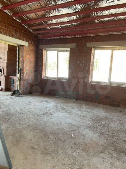 Коттедж 196 м² на участке 8 сот.