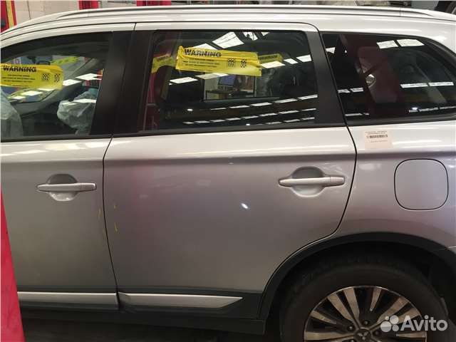 Дверь передняя задняя левая Mitsubishi Outlander3
