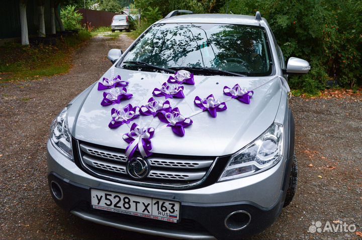 Украшение машины на свадьбу