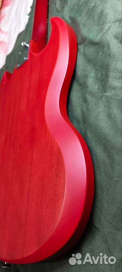 Электрогитара Epiphone SG