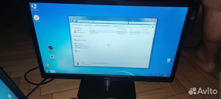 Монитор 21 Dexp 216