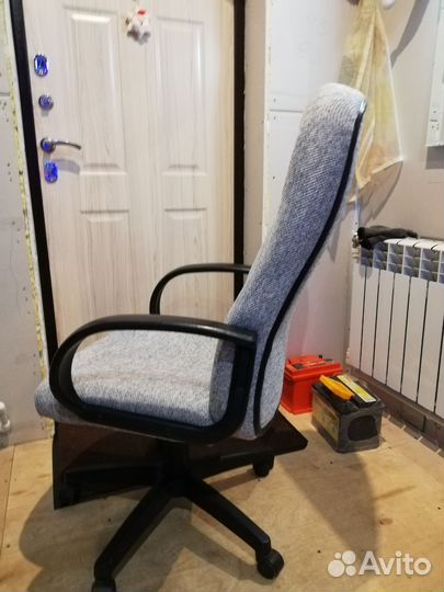 Компьютерное кресло