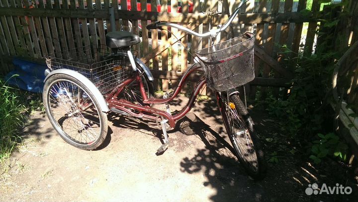 Трёхколёсный велосипед