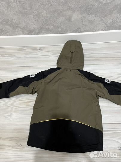 Куртка ветровка на мальчика 104-110