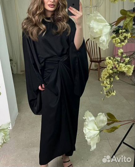 Костюм с юбкой/платье