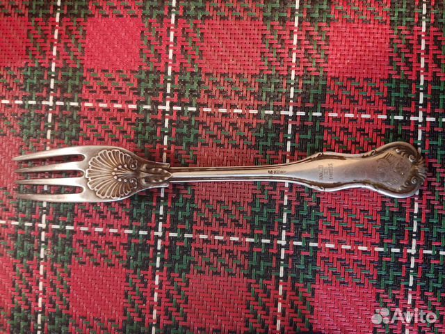 Столовое серебро вилки
