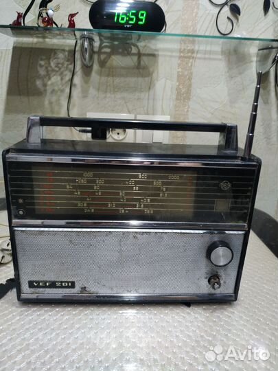 Радиоприемник VEF /веф/ -201 СССР