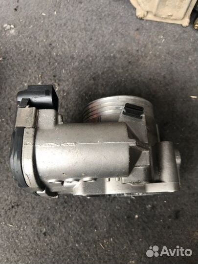 Дросельная заслонка Volvo S80