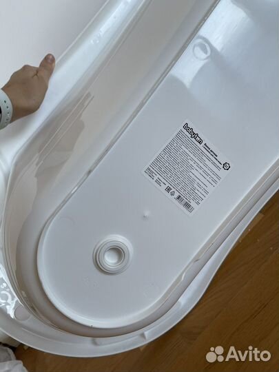 Ванночка для купания новая со сливом