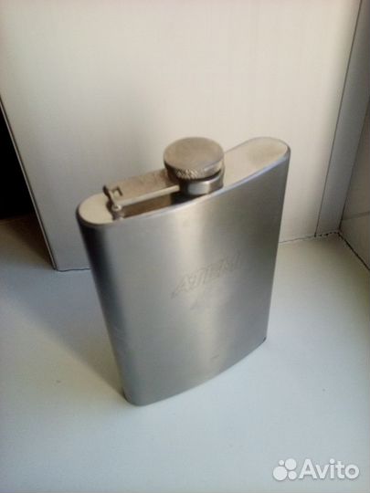 Фляжка для алкогольных напитков