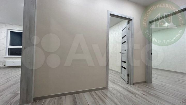 2-к. квартира, 55 м², 8/18 эт.