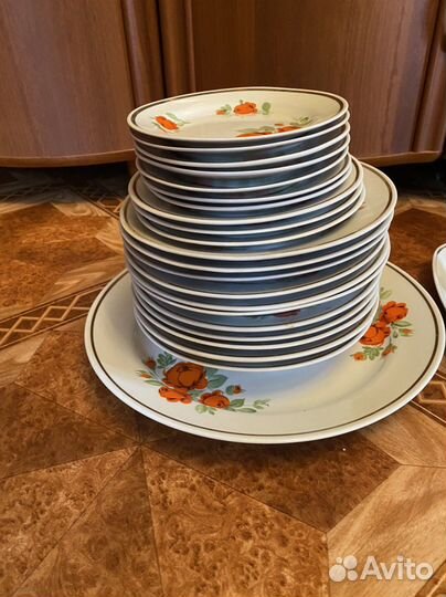 Набор столовой посуды