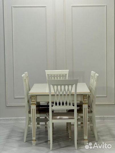 Стол со стульями в наличии\оплата при получении