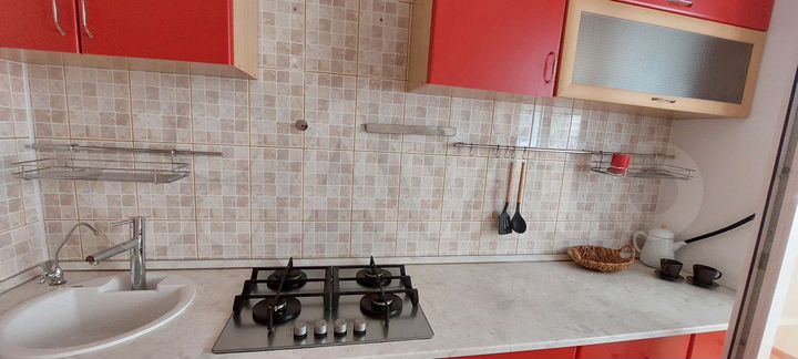 1-к. квартира, 54 м², 2/9 эт.