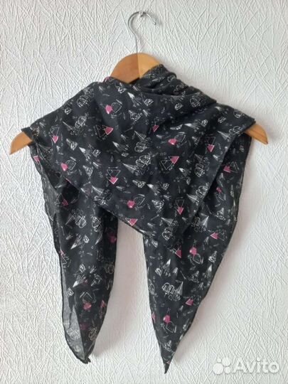 Шарфы и палантины