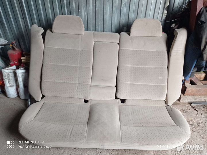 Сидения кремовые пассат б5 комплект