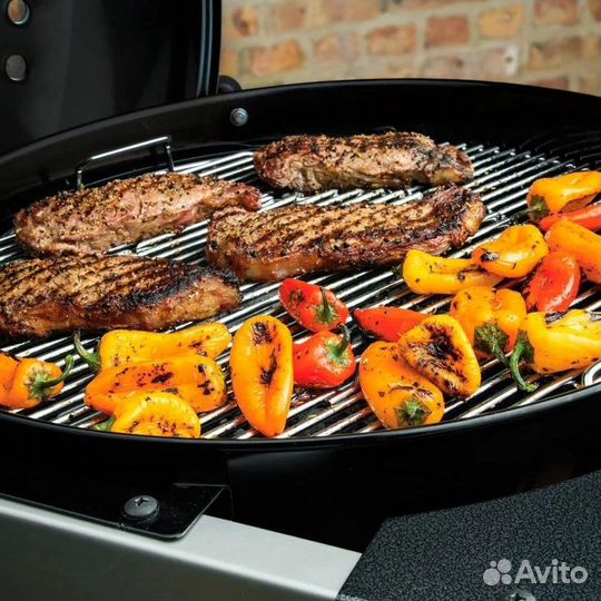 Угольный гриль Weber Performer Original Premium