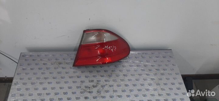 Фонарь задний задний правый Mercedes W208 Clk 230