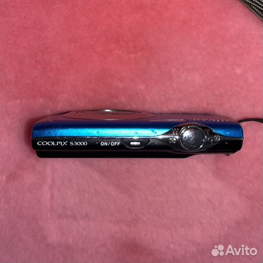 Компактная мыльница y2k Nikon Coolpix