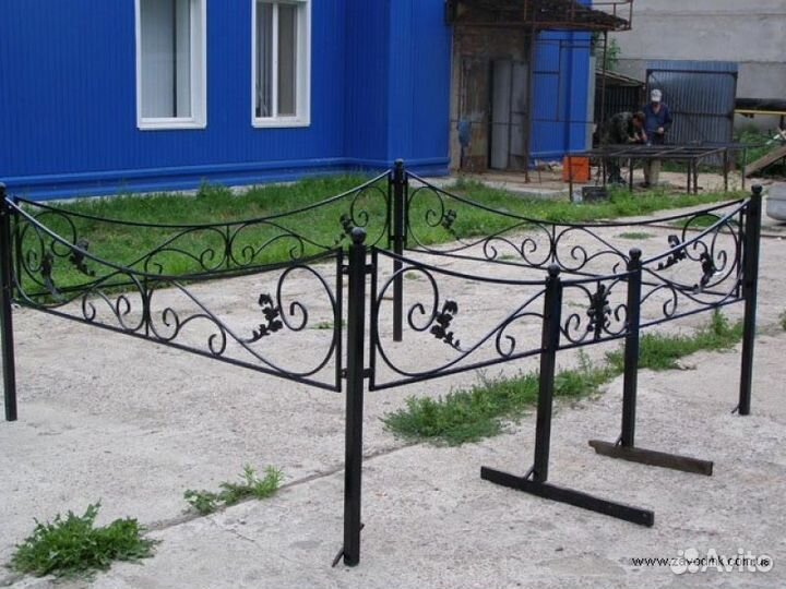 Оградки ритуальные