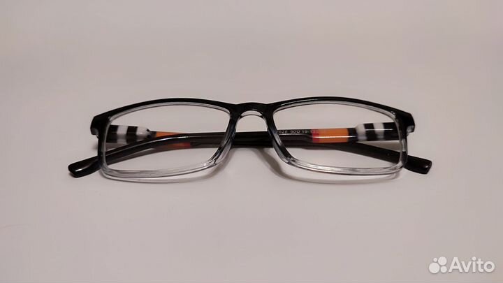 Очки для зрения + 1