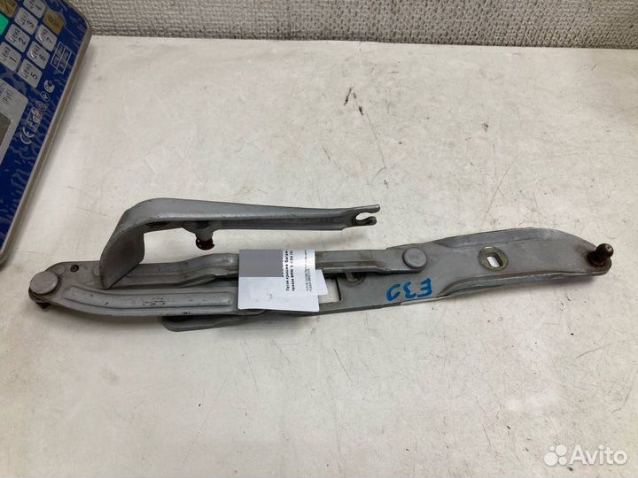 Петля крышки багажника правая BMW E39