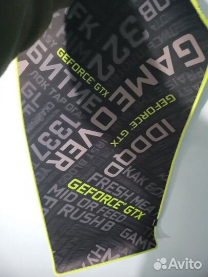 Игровой коврик