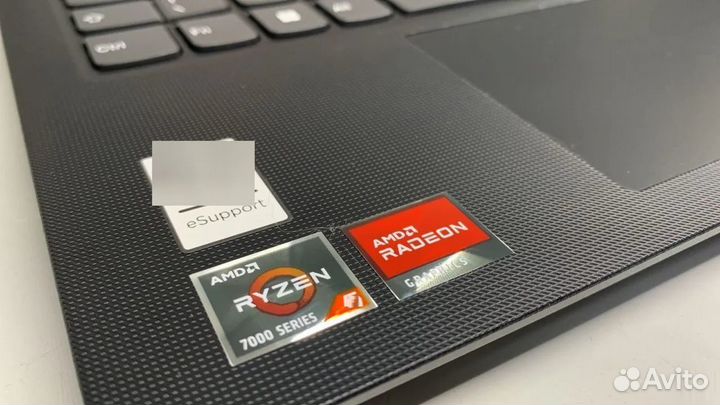 Ноутбук Lenovo Slim 3 (Ryzen 7th, 8+256GB SSD M.2)