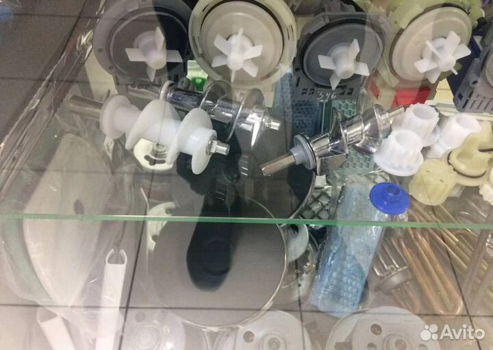 Запчасти мясорубок Шестерня Шнек Нож Решетка Гайка