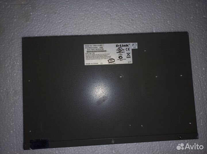 Коммутатор D-link DES-1016D