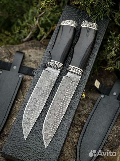 Нож из дамасской стали