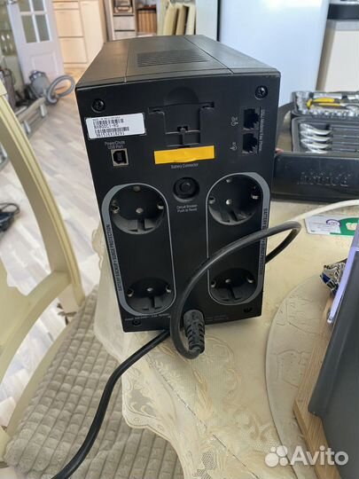 Источник бесперебойного питания арс