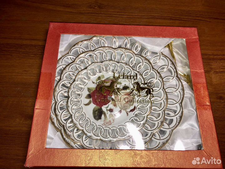 Трёхъярусная ваза