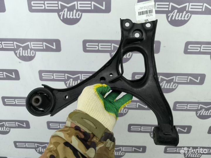 Рычаг передний левый Honda Civic FD1 FD3 FD7